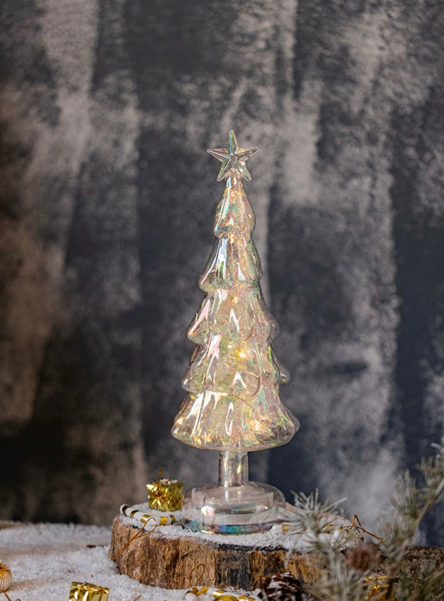 Radiant Christmas Tree Decoration - Gifteal